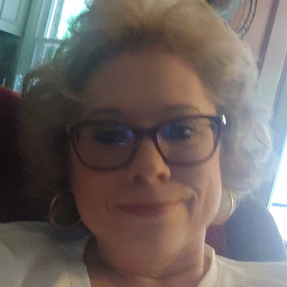 Meet your Posher, Penny - Picture 1 of 1